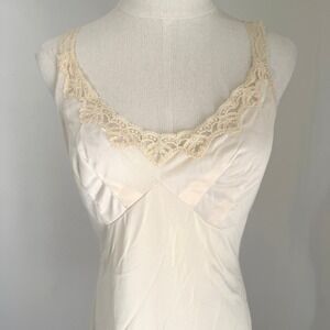 1950/60 Vintage Wonder Maid Cream Lace Full Slip Nylon Union Made USA Size 32/XS